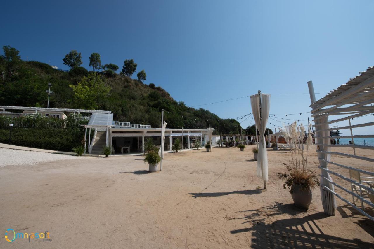 Grotta Del Saraceno Aparthotel Vasto Exteriör bild