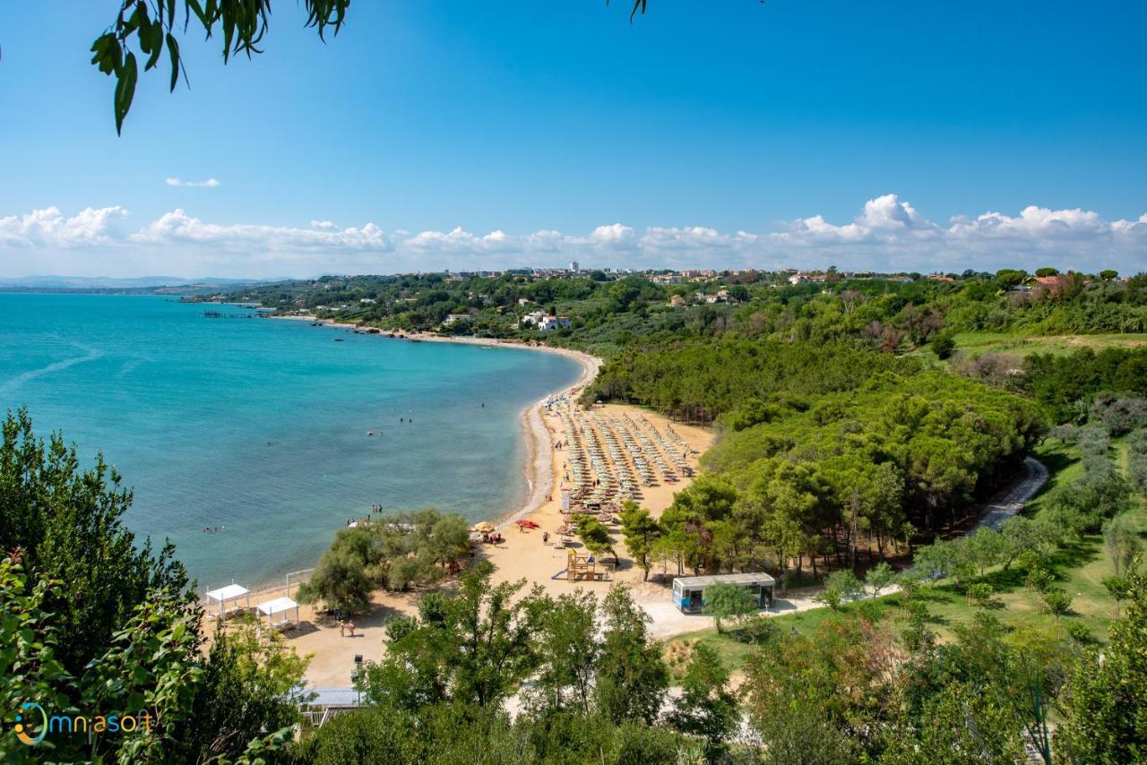 Grotta Del Saraceno Aparthotel Vasto Exteriör bild